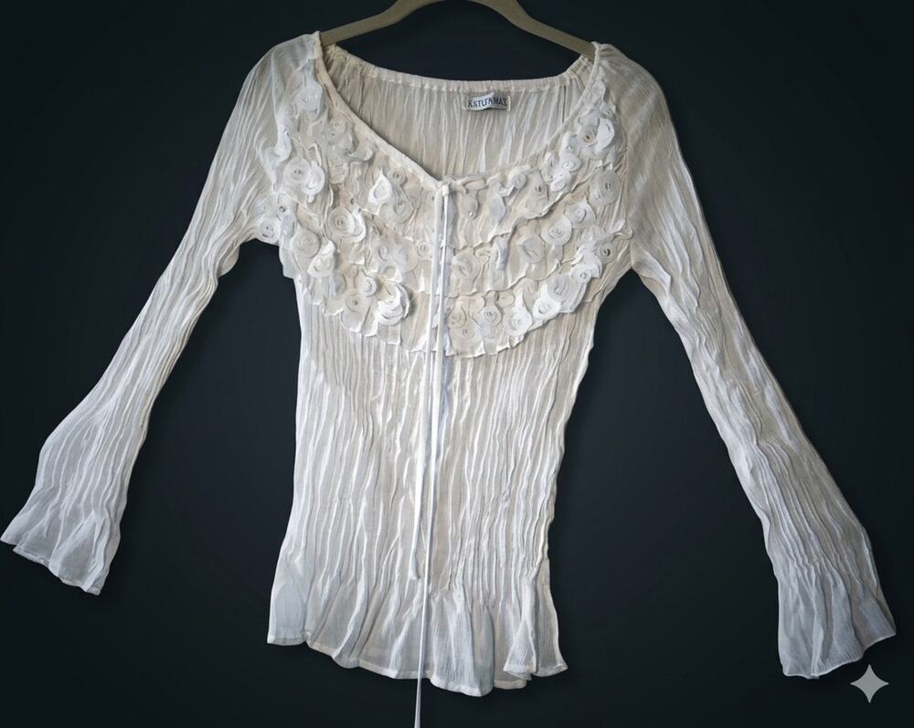 Vintage Y2K Kaelyn Max Style White Crinkle Plissé Blouse Rosette Fairycore M